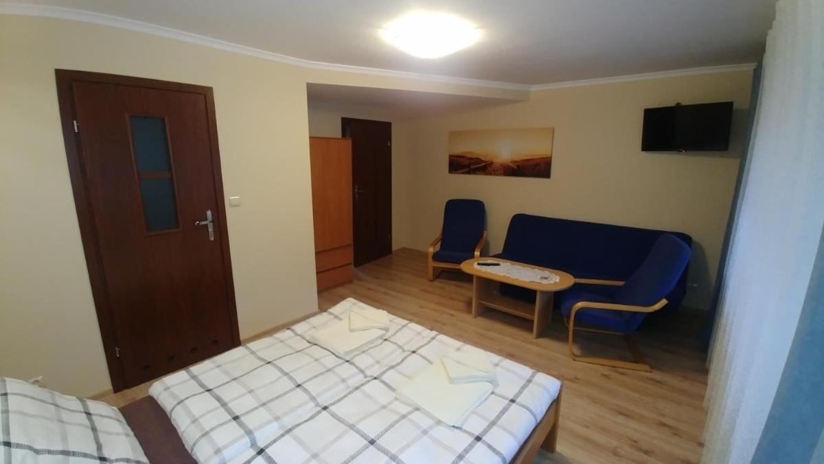 Pokoje Beskidy - Housity