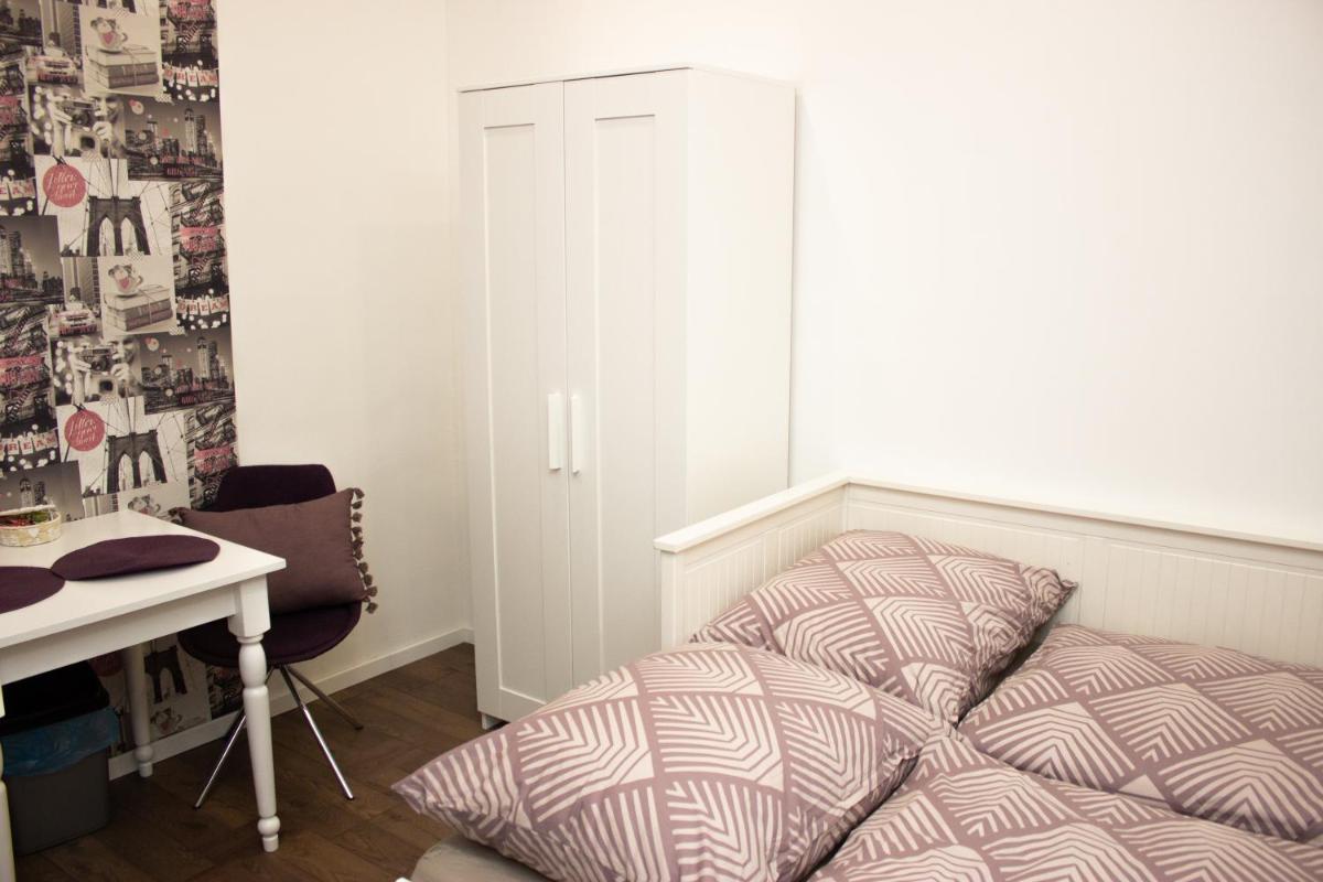 Black Stilt Apartments B1 - Housity