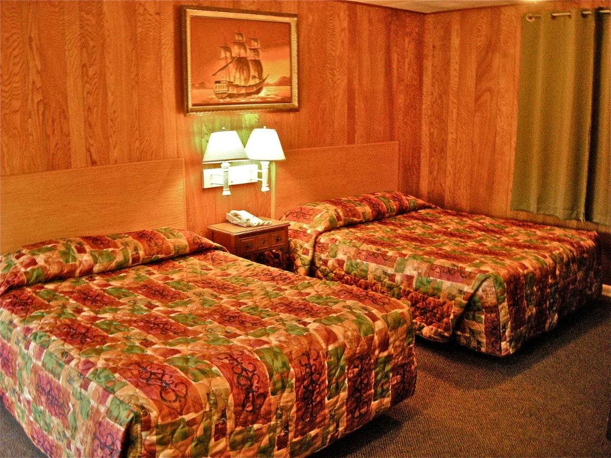 Wild Chinook Inn - Housity