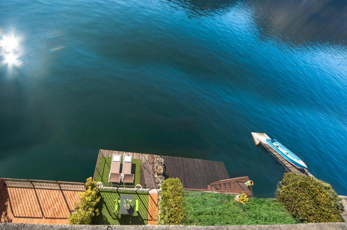 The Pier On The Lake - Housity