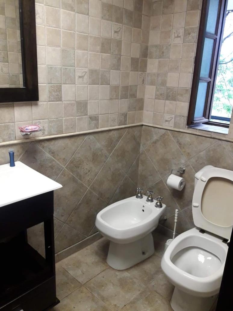 CABAÑA VILLA CLUB 1 cerca del aeropuerto el Palomar - Housity