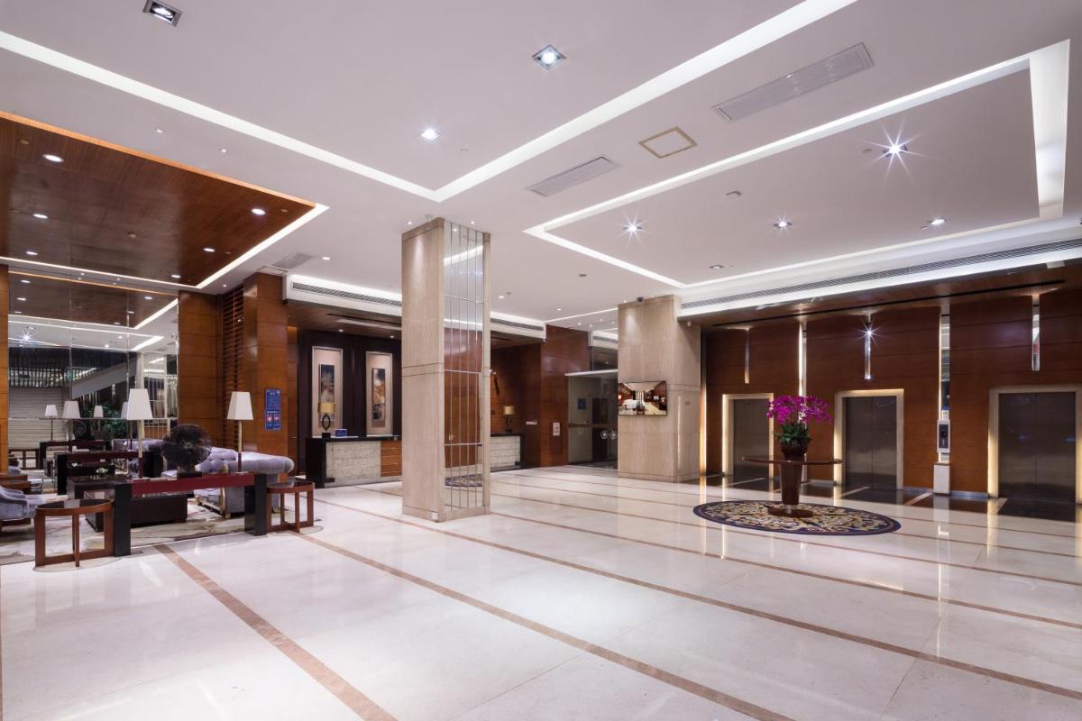 Leisure Hotel - Housity