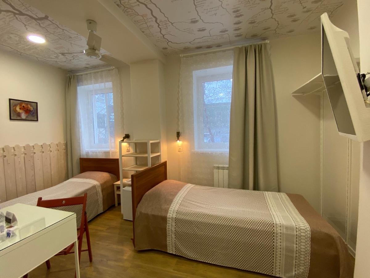 Sibirian Tourist - Housity