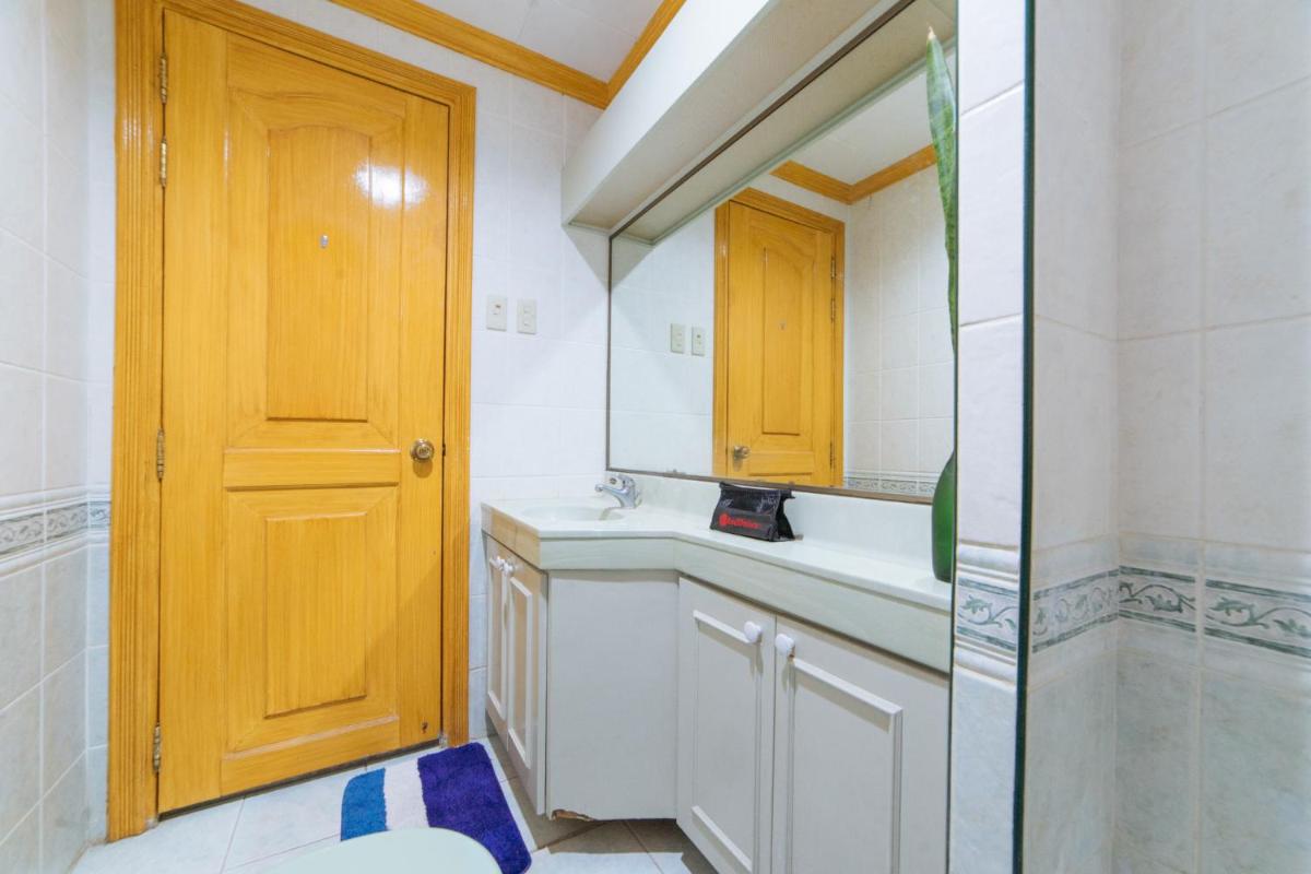 RedDoorz @ Arimbay Legazpi City - Housity