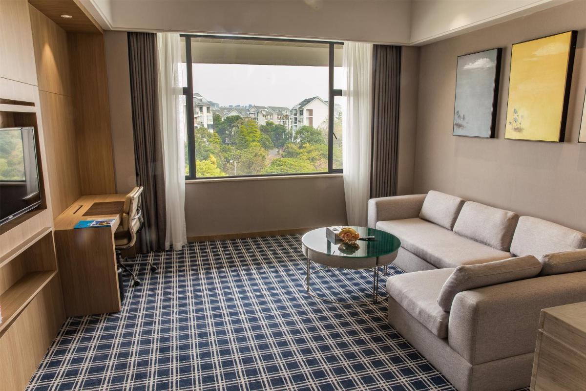 Silver World s Resorts - Housity