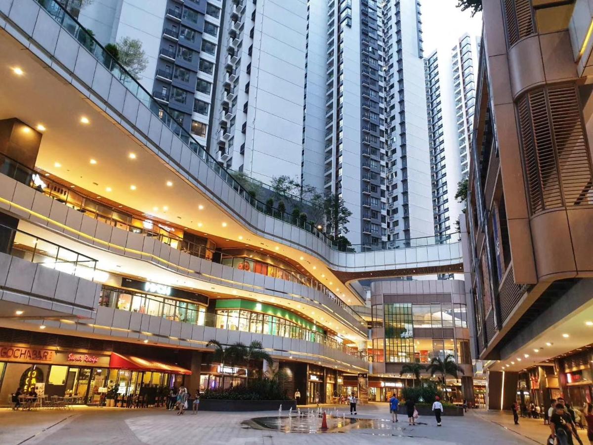 Suitetrails - JB City CIQ-R&F Shopping Mall Apartment