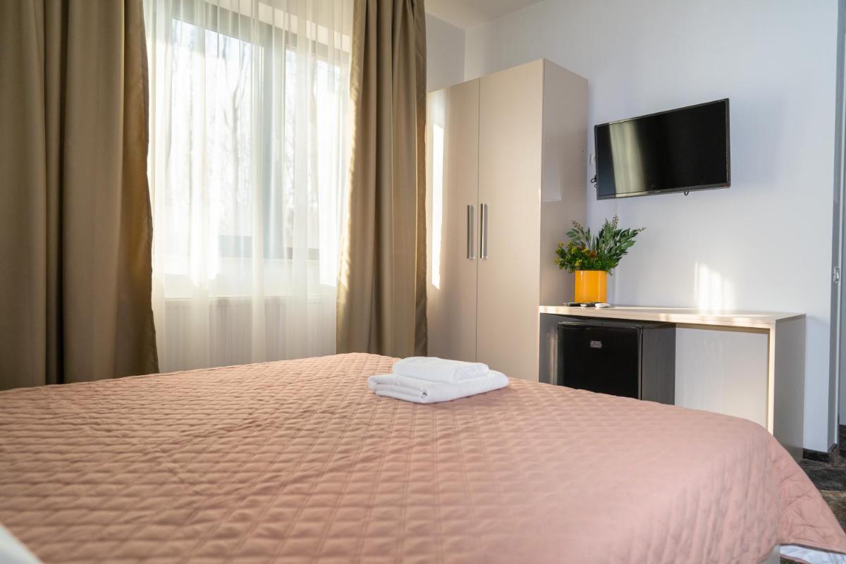 FOREST M,Constanta - Housity