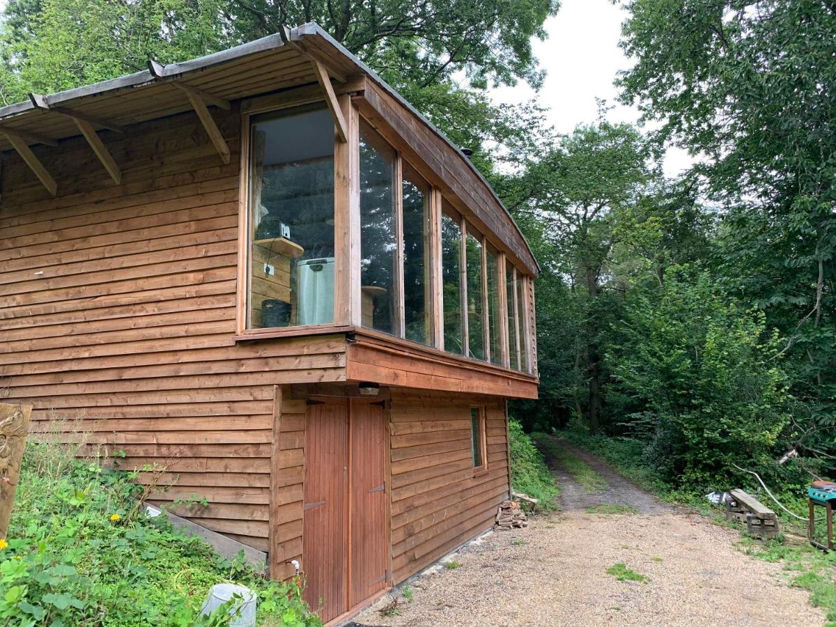 The Hyde Woodland Retreat - Housity
