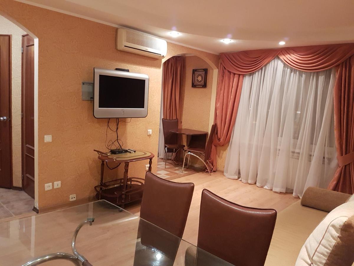 2-room View Apartment near Inturist on Tsentralnyi 4, by GrandHome - Housity