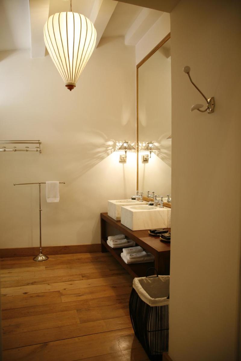 Un baño de Hotel La Malcontenta