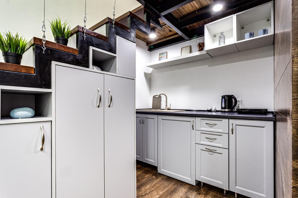 Valova 13, small studio - Hizvo