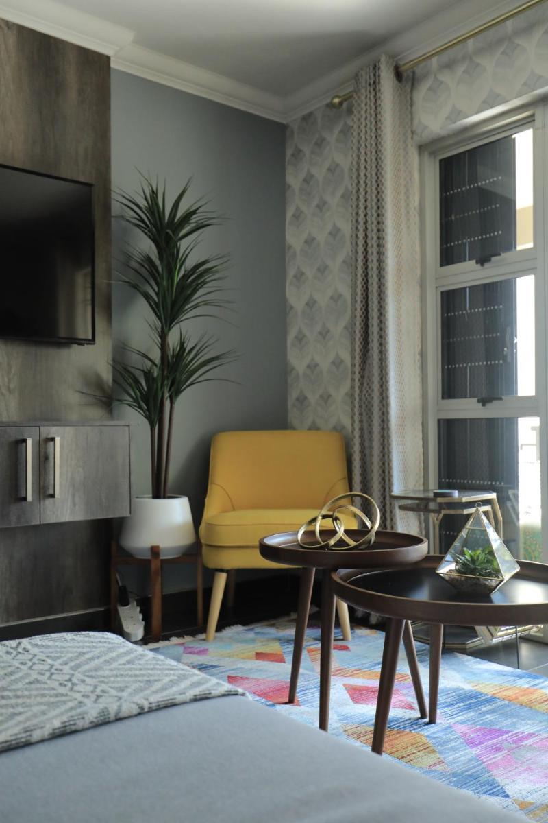 The View - Luxury Apartment - Housity