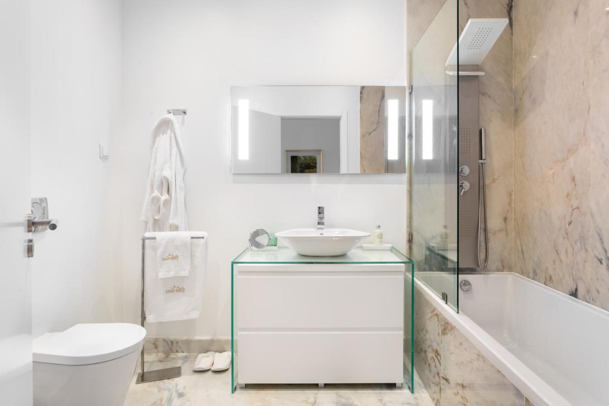 Suitetrails - Chiado Apartments by Courtesy Morning