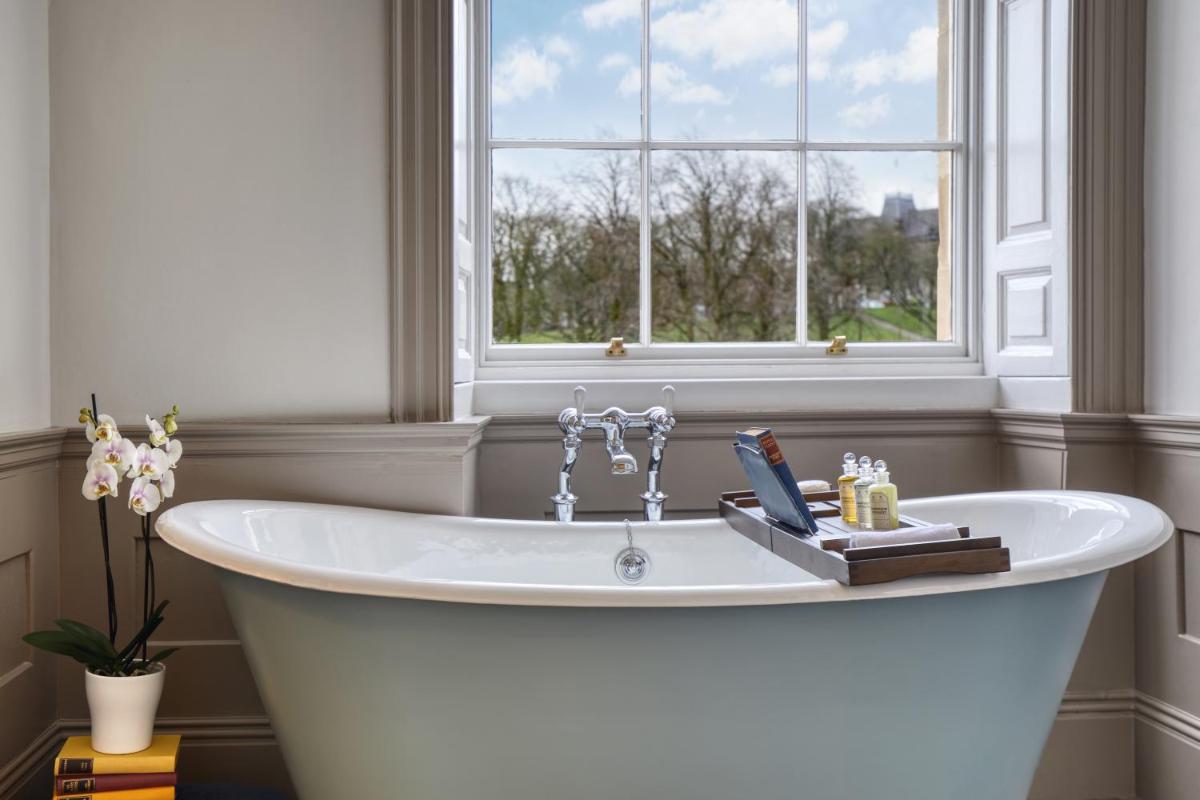 Ensana Buxton Crescent - Housity