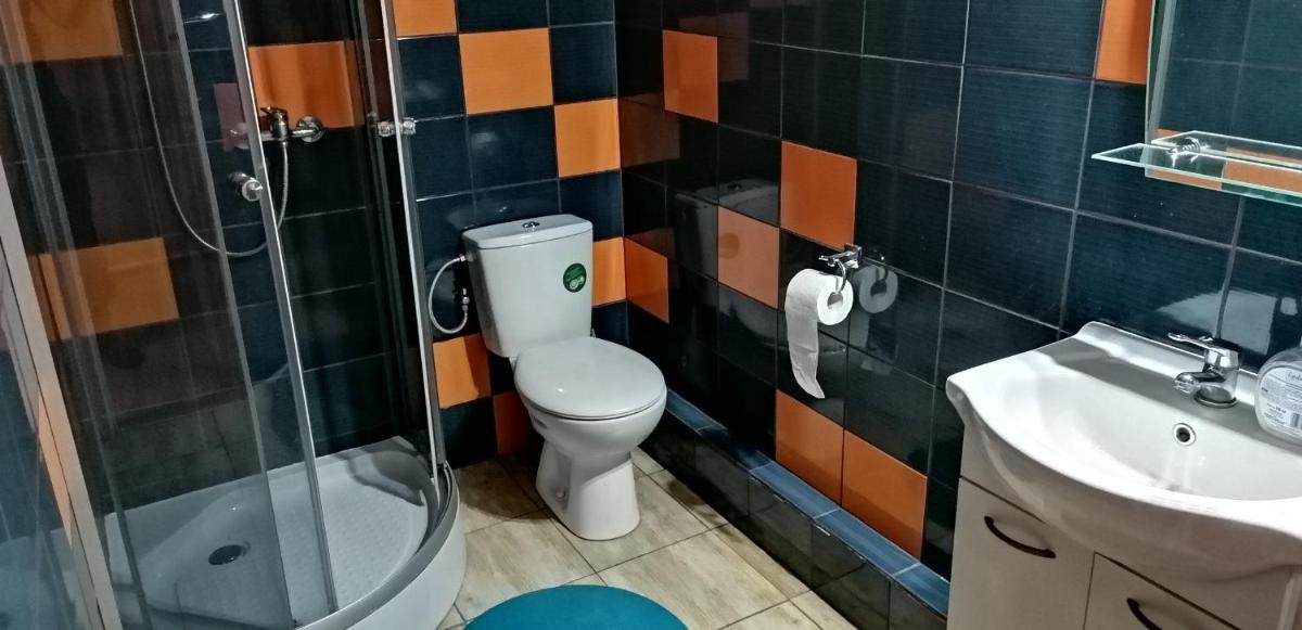GOŚCINIEC AGROZAJAZD - Housity
