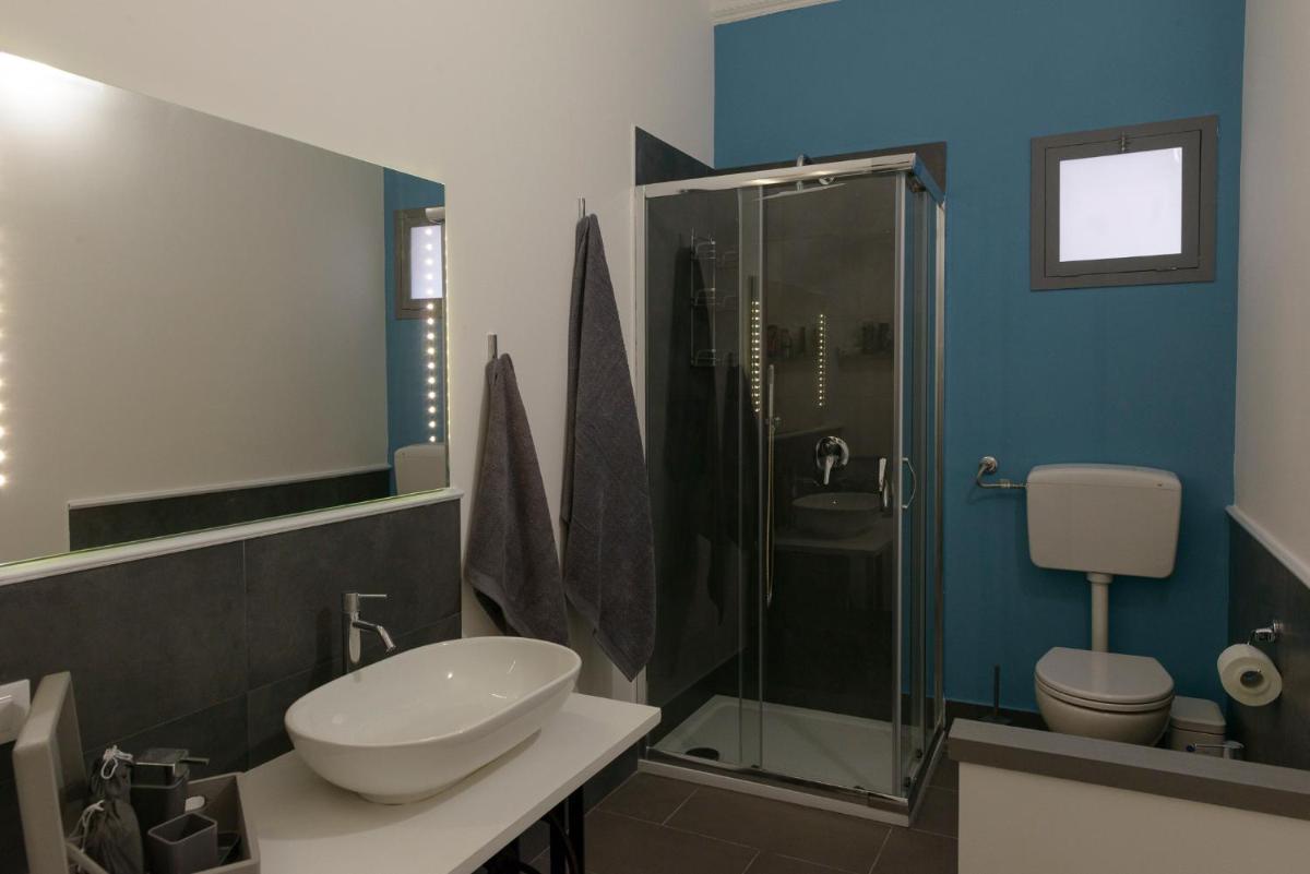 Opera Prima 28 - Housity