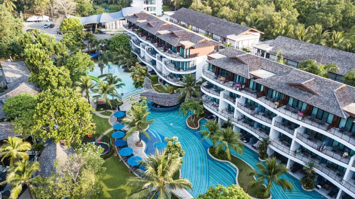 Holiday Ao Nang Beach Resort, Krabi - Housity