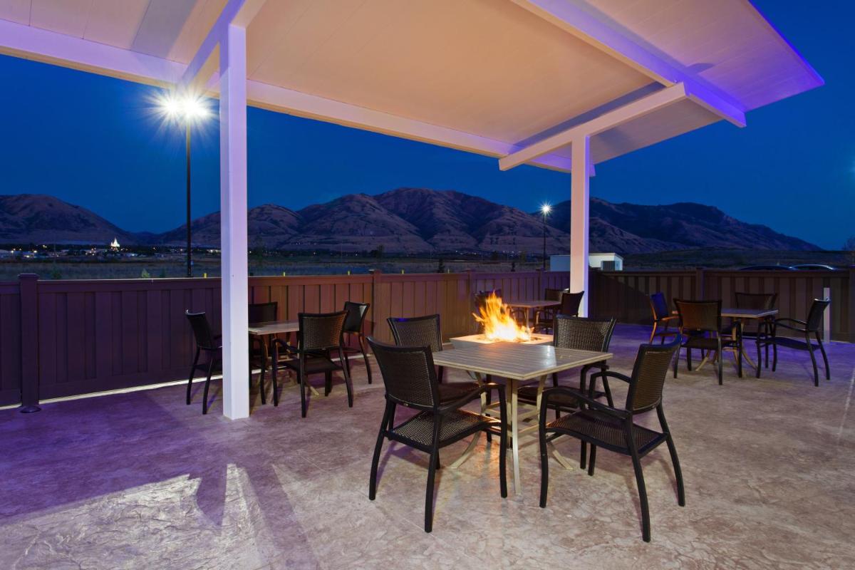 Holiday Inn Express & Suites - Brigham City - North Utah, an IHG Hotel - Housity