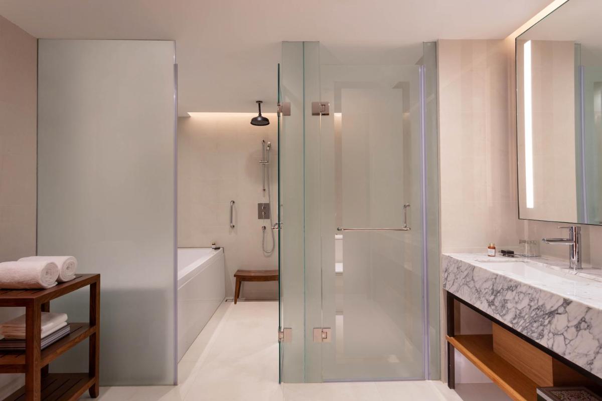 Hyatt Regency Dharamshala Resort - Housity