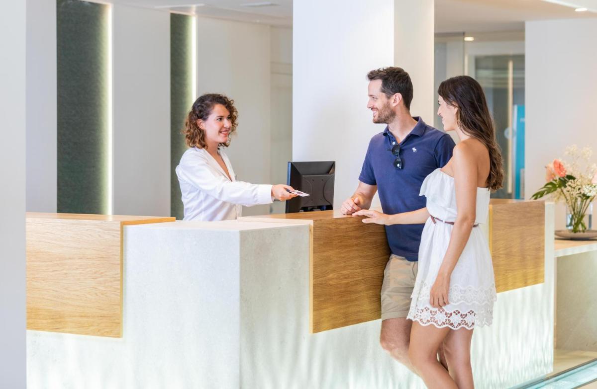 Clientes alojados en JS Yate