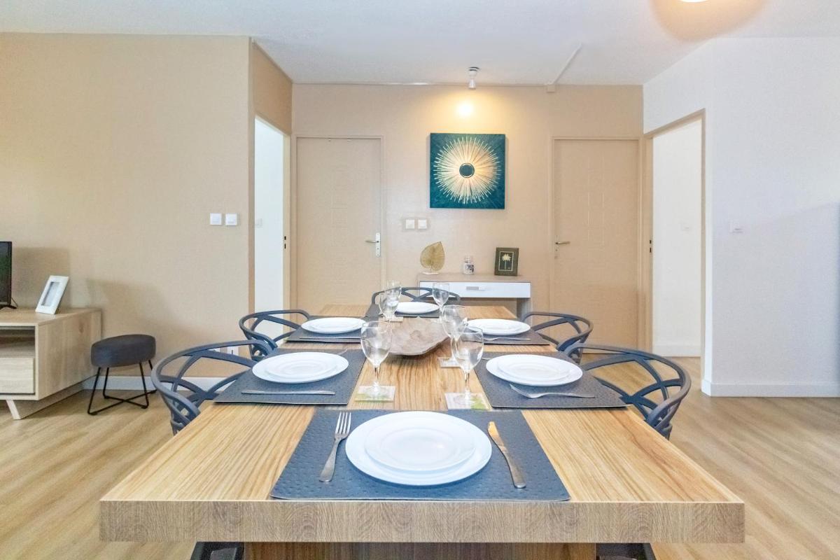 Blackrocks - apt de standing aux Roches Noires - Housity