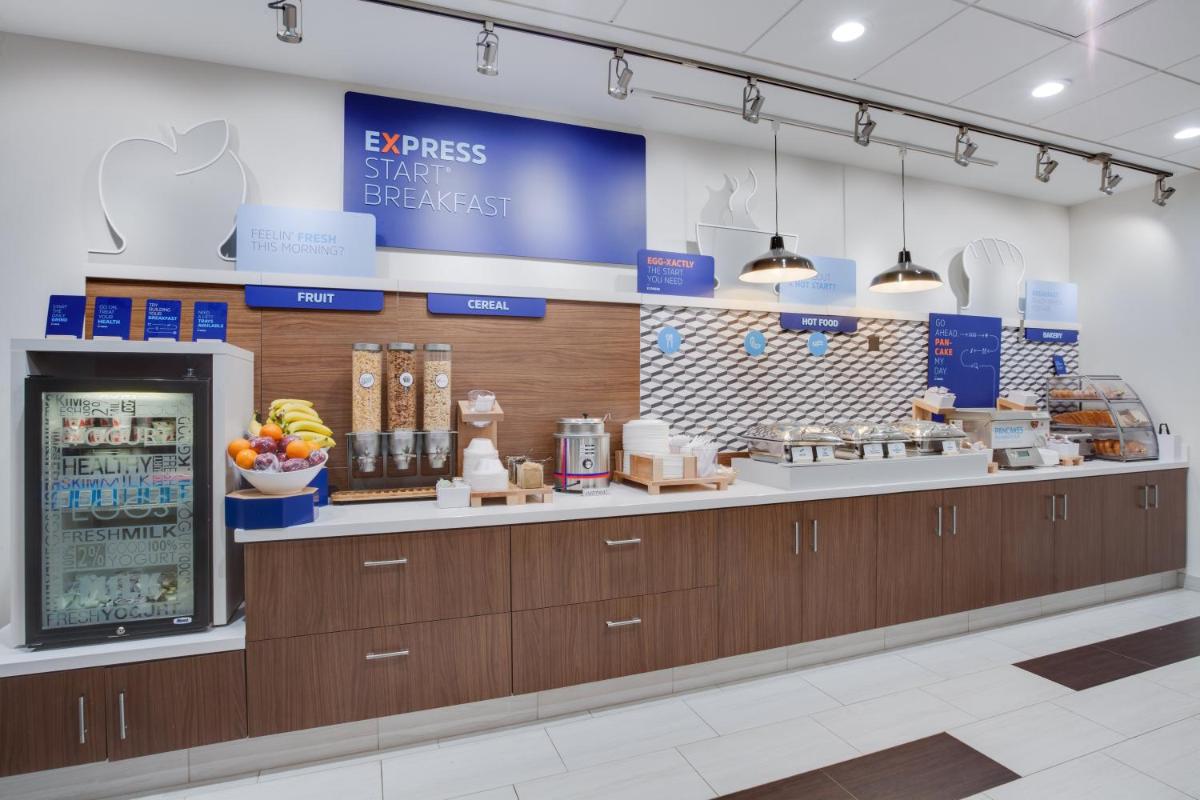 Holiday Inn Express Hotel & Suites Fort Lauderdale Airport/Cruise Port, an IHG Hotel - Housity