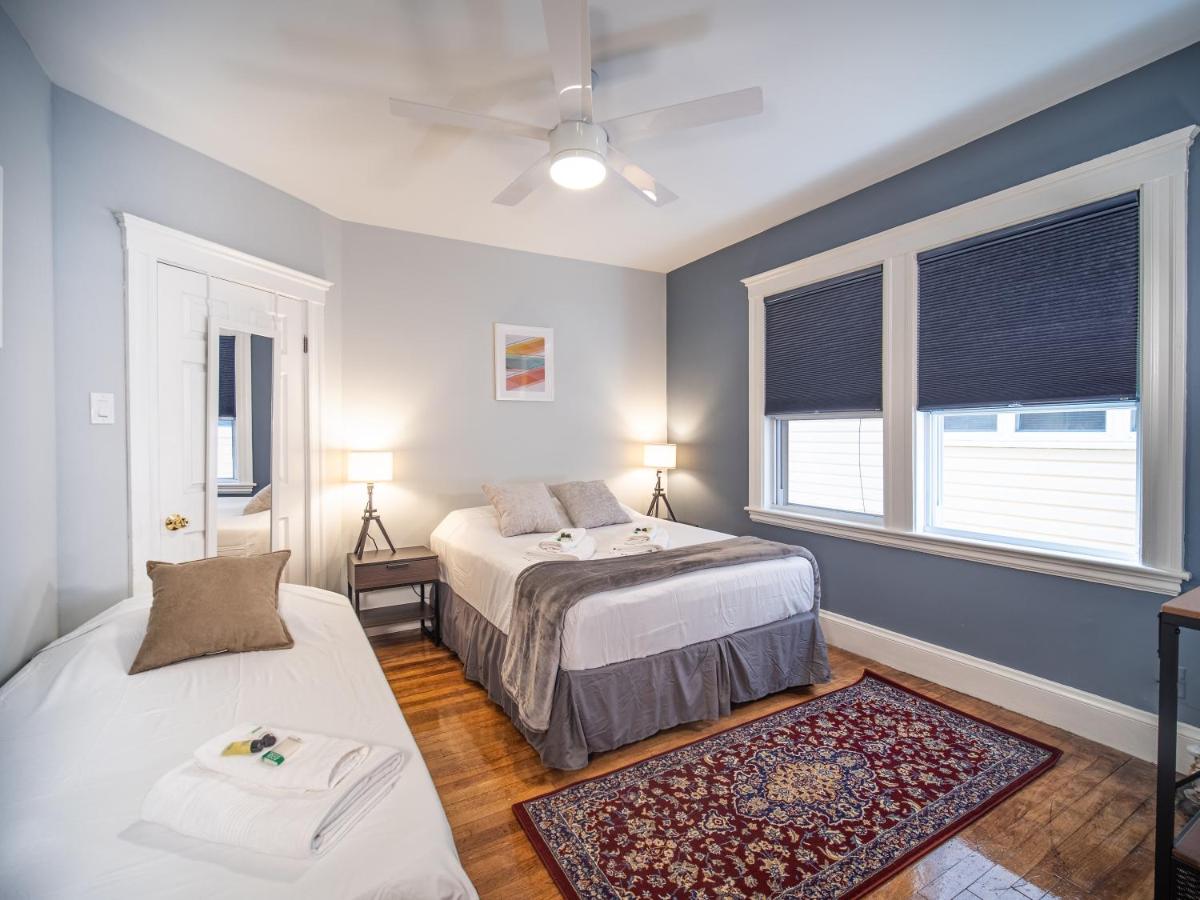 25 Ellis Av - Housity
