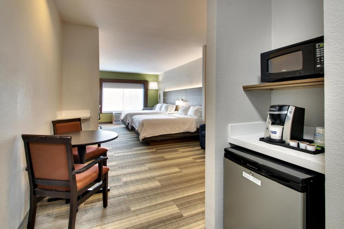 Holiday Inn Express & Suites Laurel by IHG - Housity