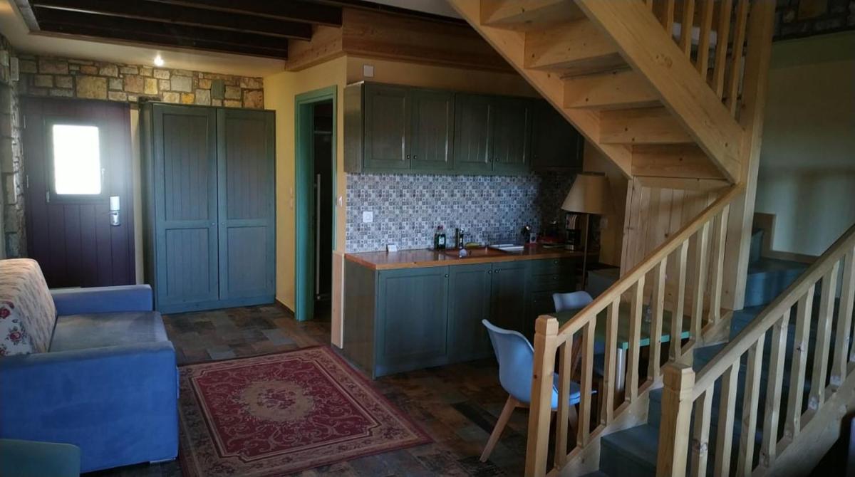 Oreiades Houses - Housity