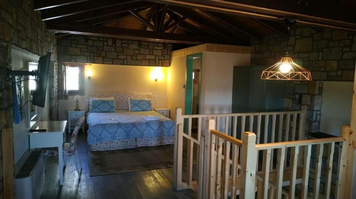 Oreiades Houses - Housity