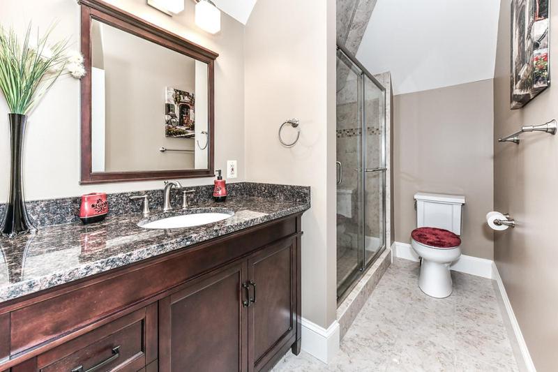 The Manor at Courtland Farm - Housity