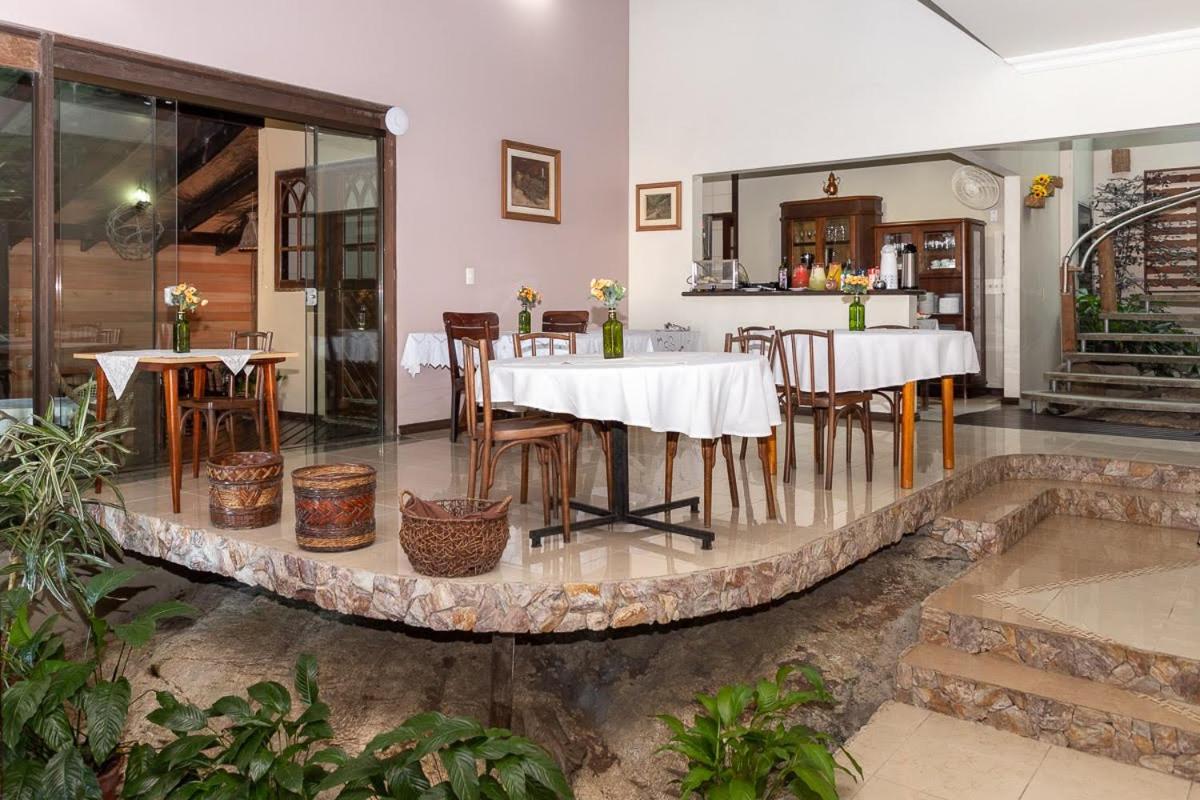Pousada Casa da Pedra - Housity