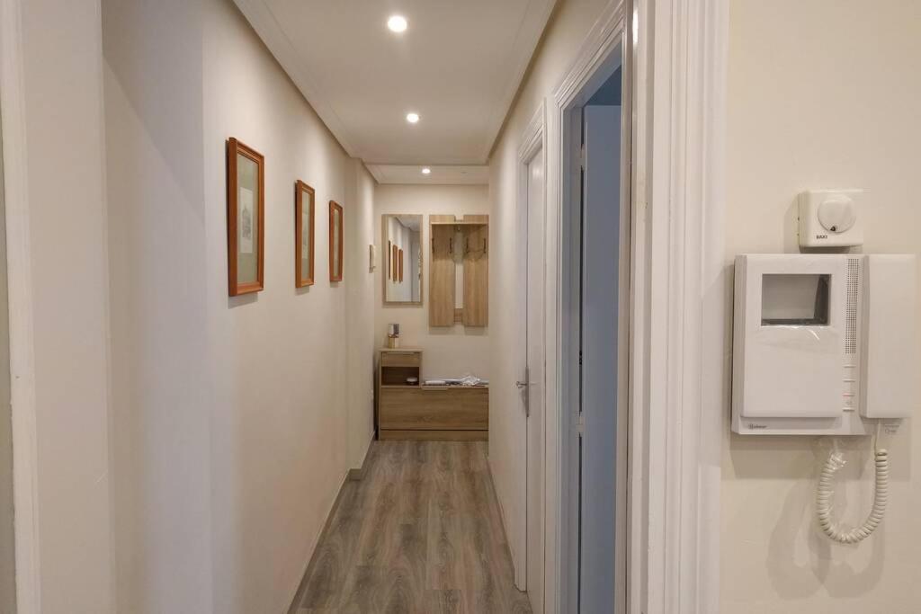Agradable, luminoso, WIFI, junto al Ayuntamiento - Housity