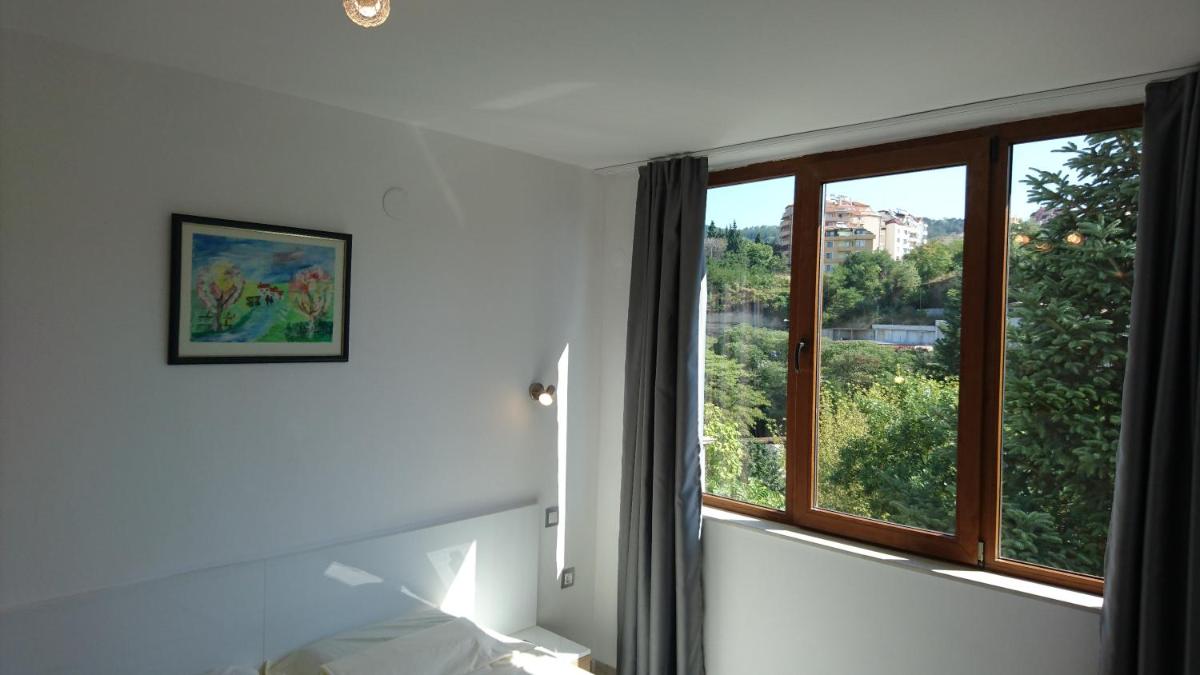 Park Apartments & Rooms Popovi - Housity