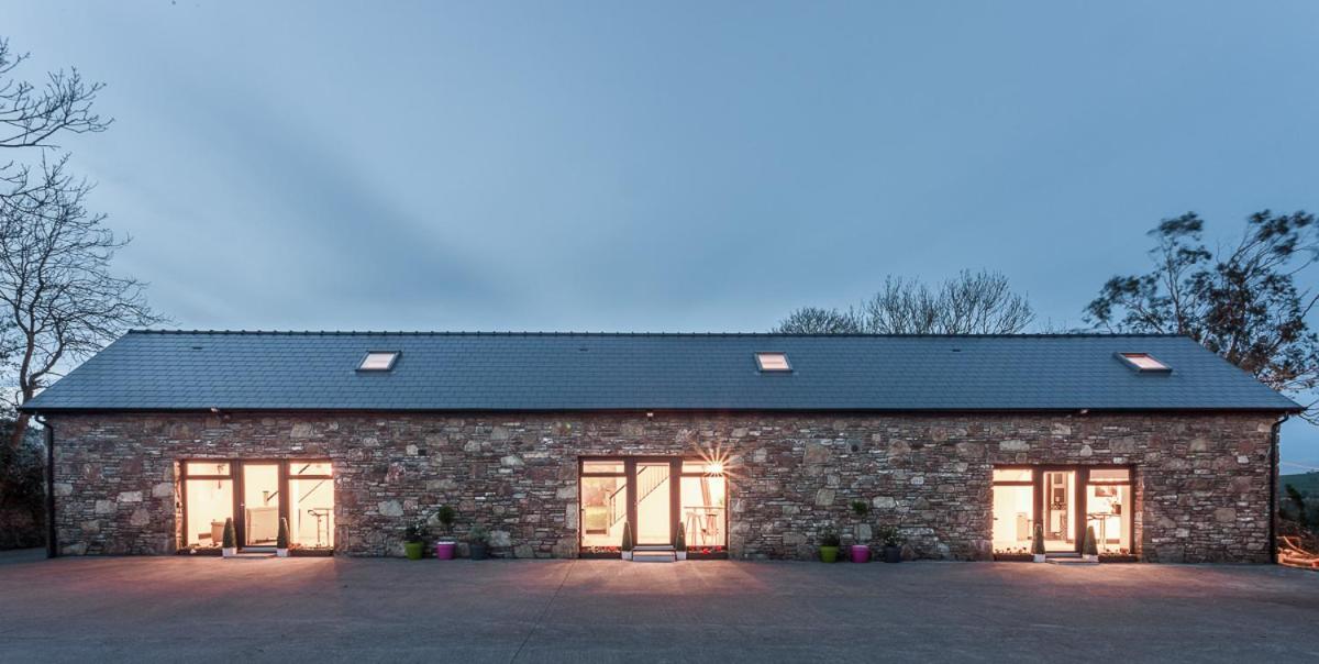 Curragh House Lodges - Housity