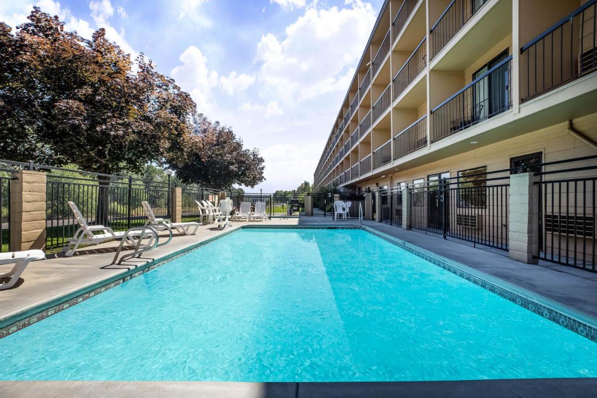 Baymont by Wyndham Yakima Riverfront - Housity