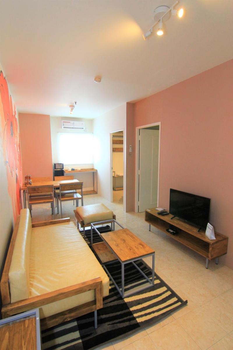 Queen Victoria Apartment Batam - Housity