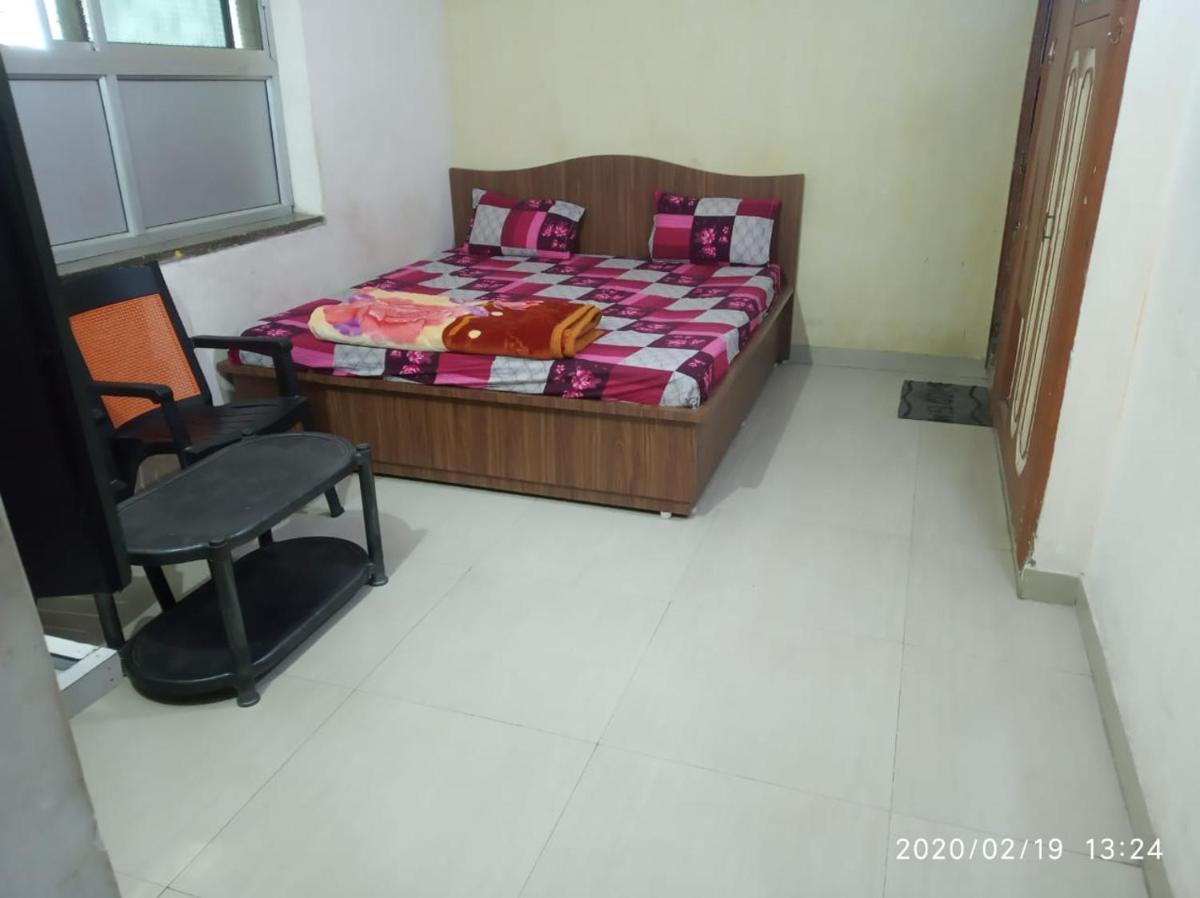 Radha Deo Guest House - Housity