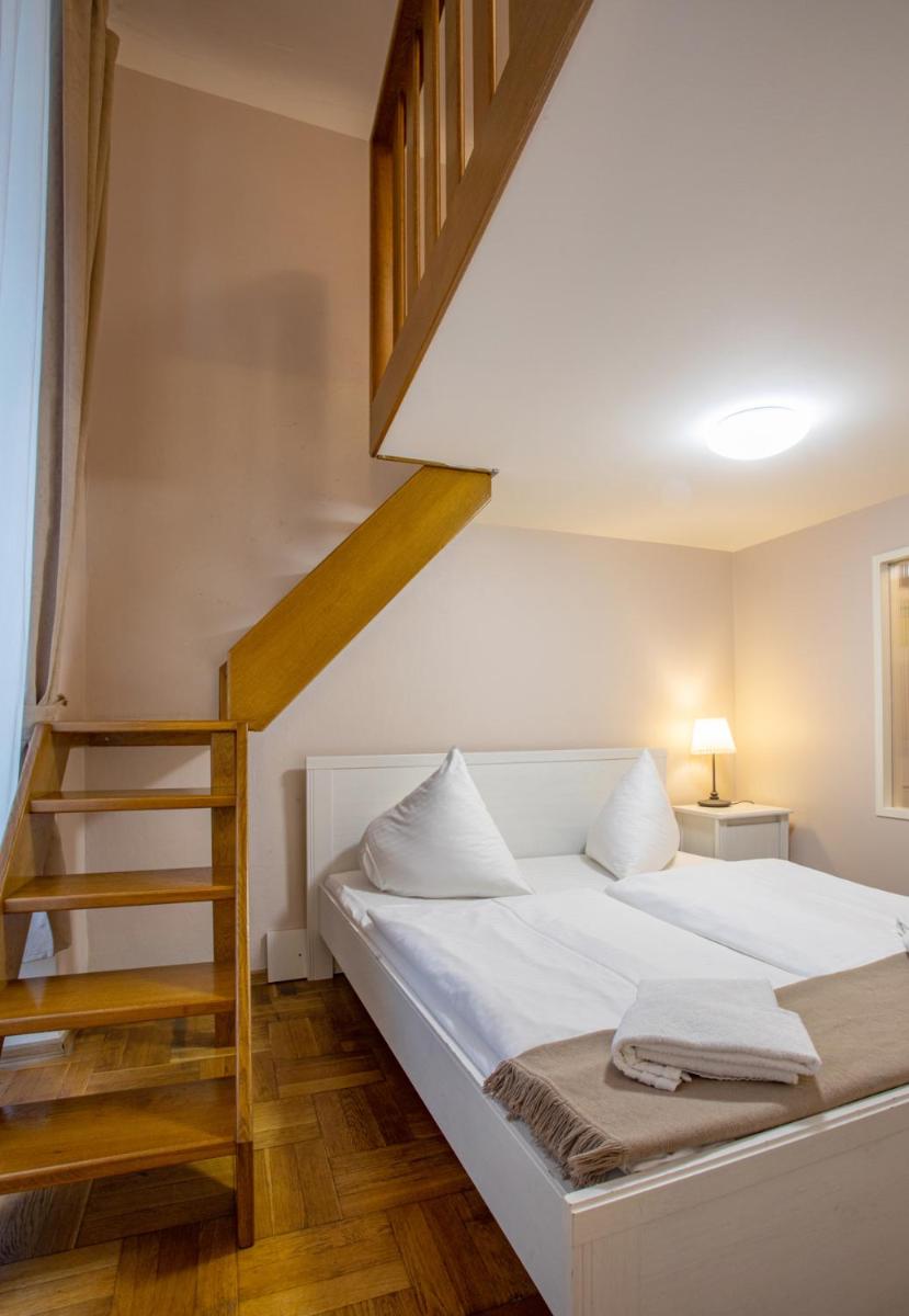 Michalska Apartment - Housity