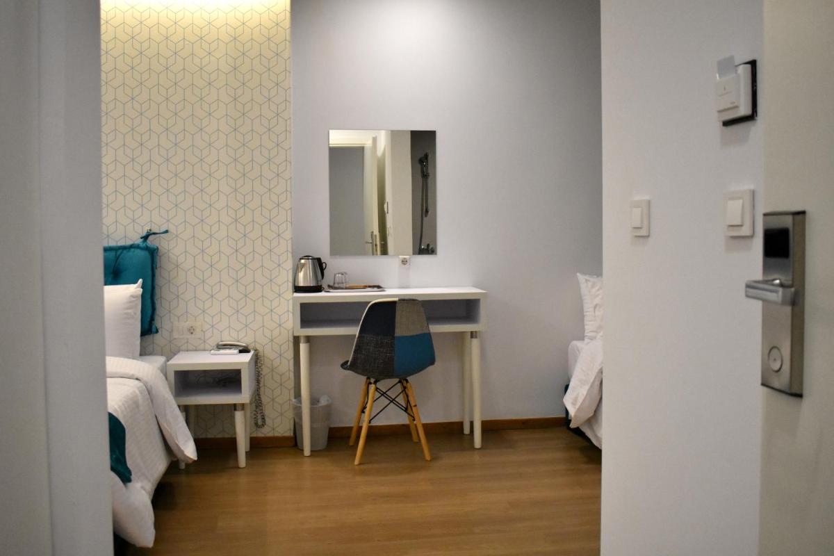 Suitetrails - Athenian Montaza Hotel