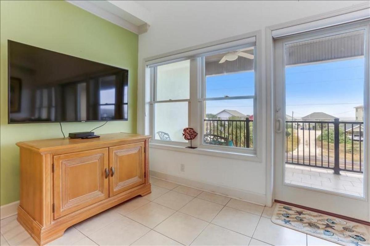 241 S Fletcher - Housity