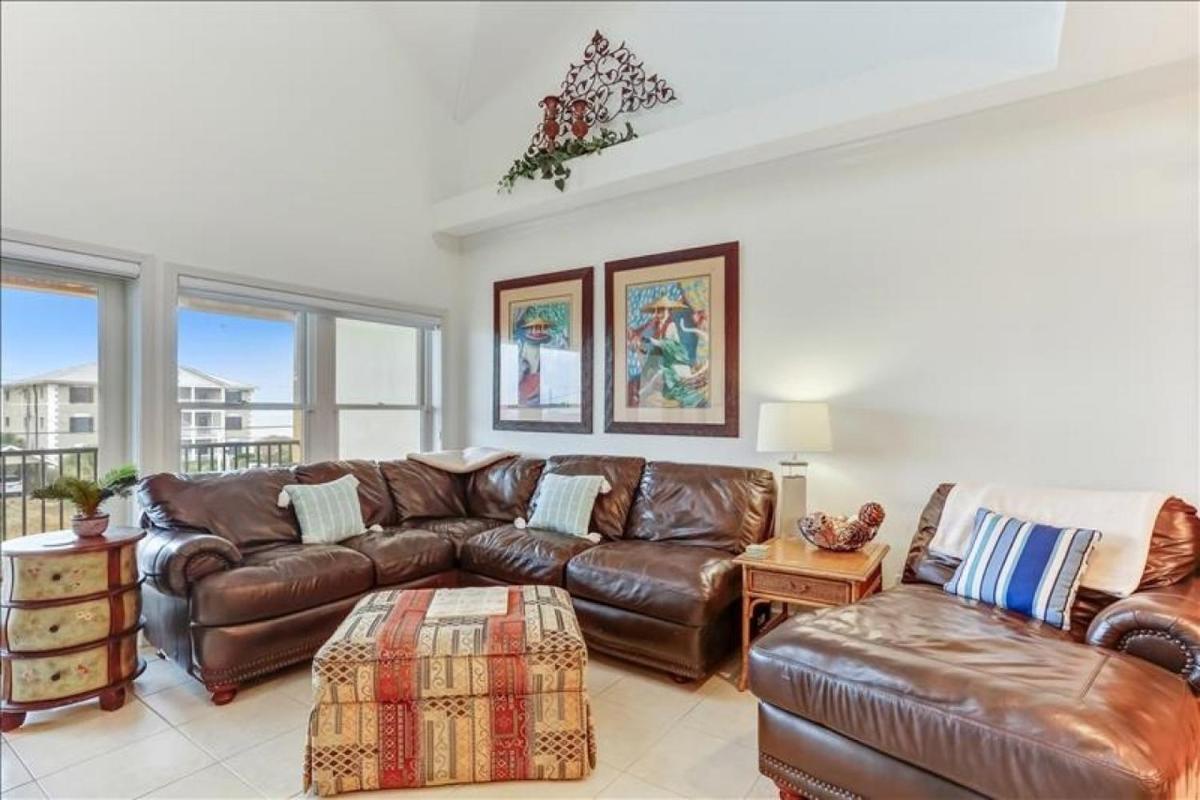 241 S Fletcher - Housity