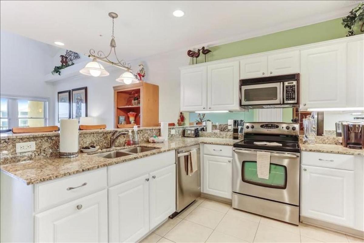 241 S Fletcher - Housity