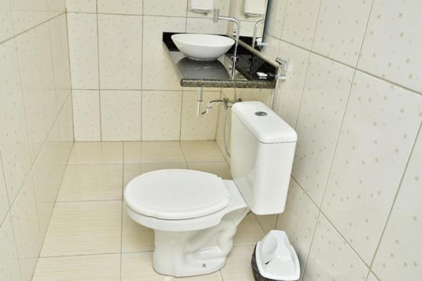 Carvalho's Hotel - Housity