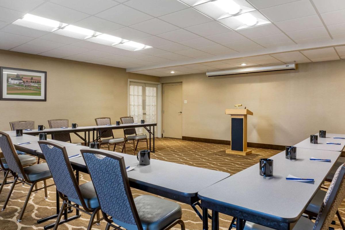 Comfort Inn Lancaster at Rockvale - Housity