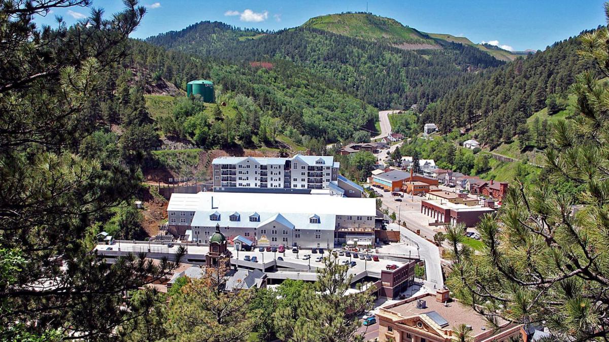 Holiday Inn Resort Deadwood Mountain Grand, an IHG Hotel - Housity