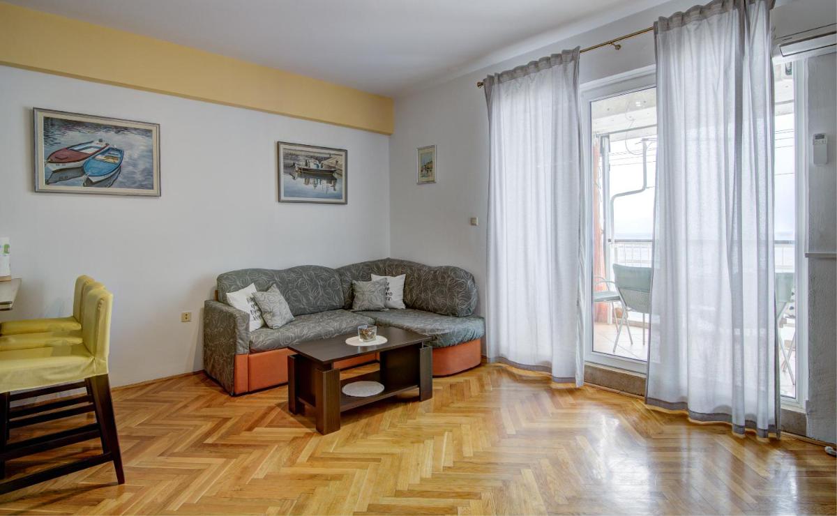 Apartment Riva - Housity