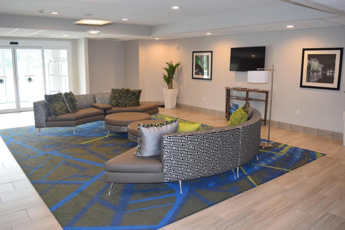 Candlewood Suites - Nashville Metro Center, an IHG Hotel - Housity