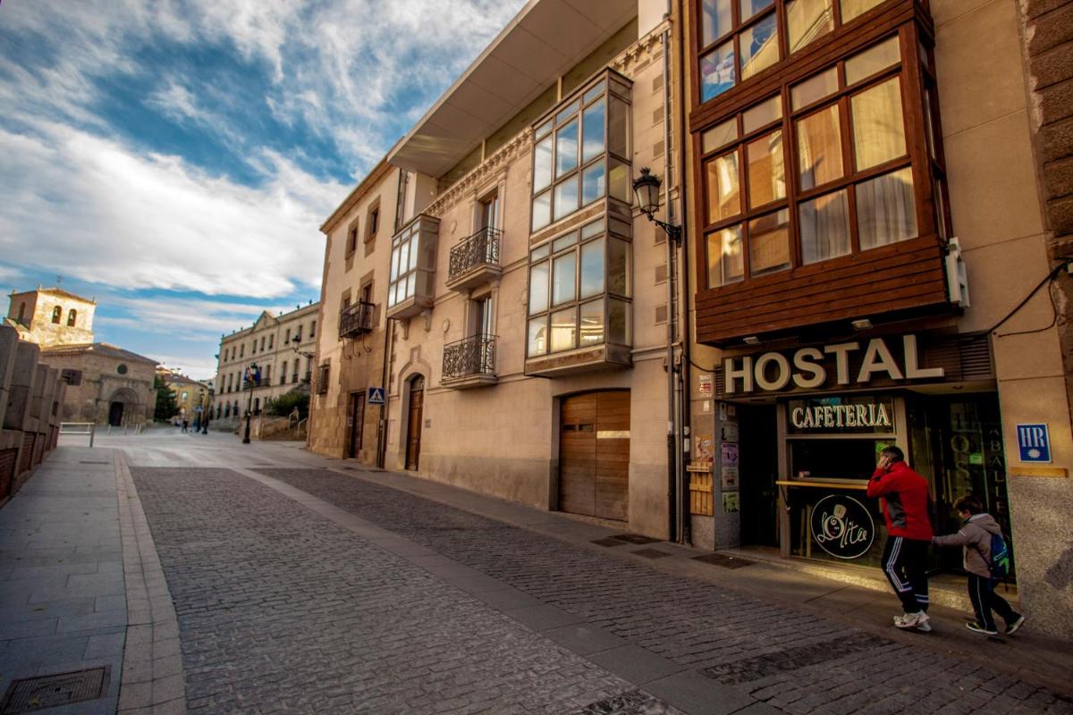 Suitetrails - Hostal Caballeros