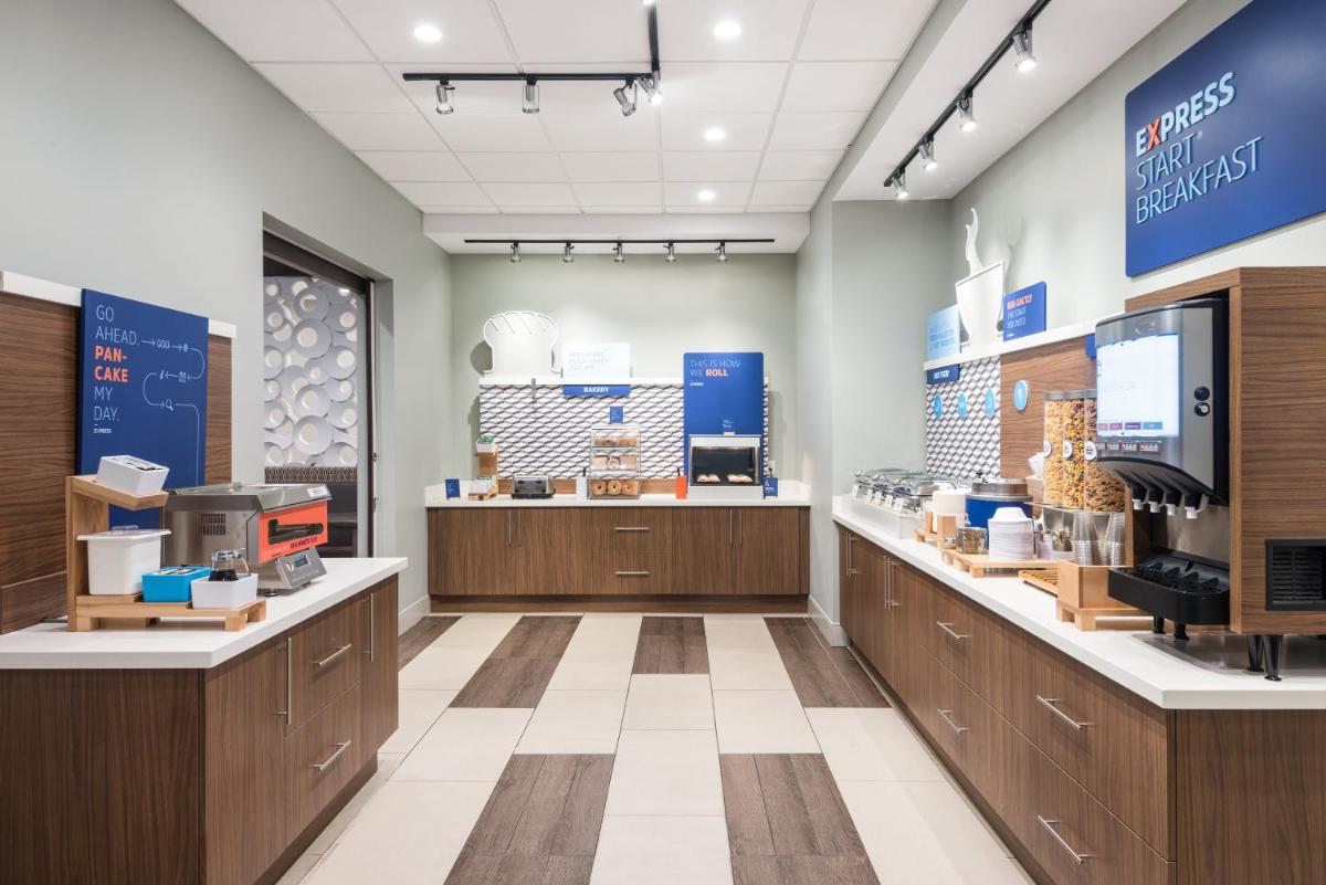 Holiday Inn Express Hotel & Suites Milton, an IHG Hotel - Housity